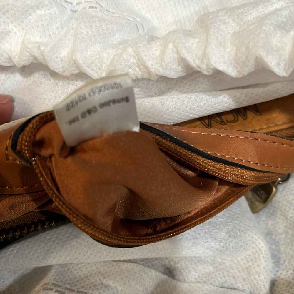 MCM Vintage Visetos Shoulder Bag Tan Brown leather Navy blue pockets logo print - Picture 13 of 13